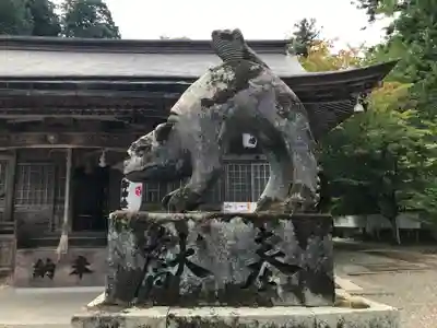 養父神社の狛犬
