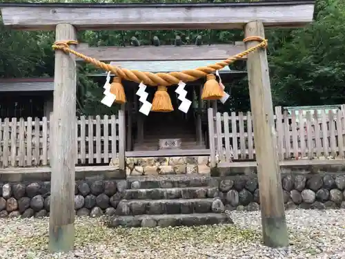 初生衣神社の本殿