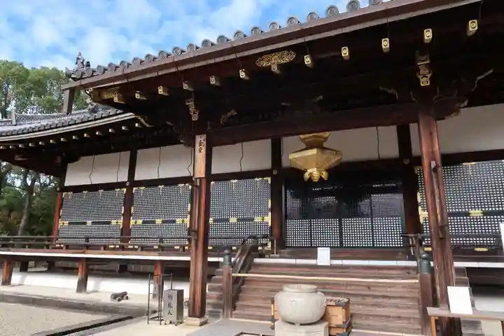 仁和寺の本殿・本堂