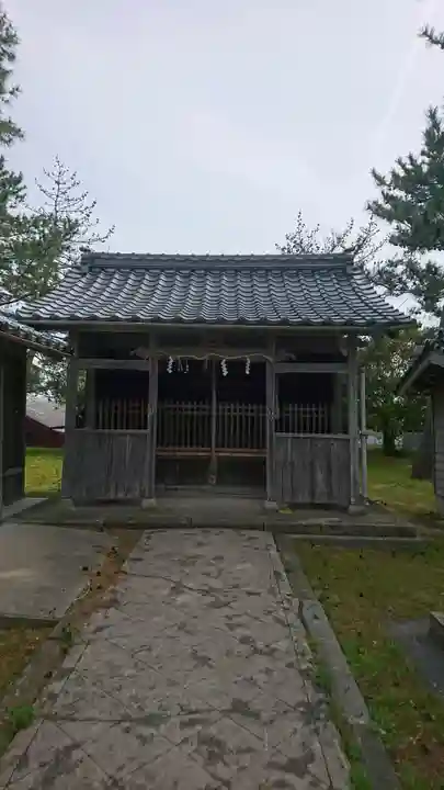 朝日神社の本殿・本堂