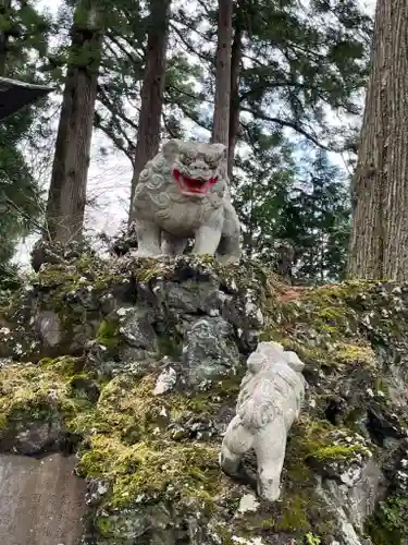 富士山東口本宮 冨士浅間神社の狛犬