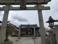 八幡神社の{uncategorized: "未分類", other: "その他", undefined: "問題あり", building: "その他建物", grave: "お墓", sacred_gate: "鳥居", guardian: "狛犬", statue: "像", buddha: "仏像", history: "歴史", nature: "自然", garden: "庭園", animal: "動物", pagoda: "塔", temizu: "手水舎", mountain_gate: "山門・神門", sanctuary: "本殿・本堂", subordinate: "末社・摂社", art: "芸術", scenery: "景色", jizo: "地蔵", ema: "絵馬", goshuin: "御朱印", omikuji: "おみくじ", items: "授与品その他", amulet: "お守り", goshuincho: "御朱印帳", eats: "食事", festival: "お祭り", votive_dance: "神楽", shichigosan: "七五三参", wedding: "結婚式", experience: "体験その他", initially: "初詣", around: "周辺", anti_infection: "感染症対策"}