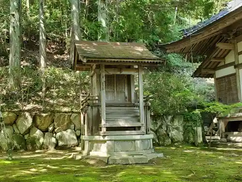 花山院菩提寺の末社