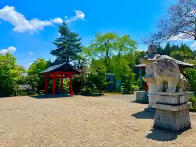 薬萊神社(里宮）の{uncategorized: "未分類", other: "その他", undefined: "問題あり", building: "その他建物", grave: "お墓", sacred_gate: "鳥居", guardian: "狛犬", statue: "像", buddha: "仏像", history: "歴史", nature: "自然", garden: "庭園", animal: "動物", pagoda: "塔", temizu: "手水舎", mountain_gate: "山門・神門", sanctuary: "本殿・本堂", subordinate: "末社・摂社", art: "芸術", scenery: "景色", jizo: "地蔵", ema: "絵馬", goshuin: "御朱印", omikuji: "おみくじ", items: "授与品その他", amulet: "お守り", goshuincho: "御朱印帳", eats: "食事", festival: "お祭り", votive_dance: "神楽", shichigosan: "七五三参", wedding: "結婚式", experience: "体験その他", initially: "初詣", around: "周辺", anti_infection: "感染症対策"}