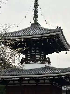 護国寺の{uncategorized: "未分類", other: "その他", undefined: "問題あり", building: "その他建物", grave: "お墓", sacred_gate: "鳥居", guardian: "狛犬", statue: "像", buddha: "仏像", history: "歴史", nature: "自然", garden: "庭園", animal: "動物", pagoda: "塔", temizu: "手水舎", mountain_gate: "山門・神門", sanctuary: "本殿・本堂", subordinate: "末社・摂社", art: "芸術", scenery: "景色", jizo: "地蔵", ema: "絵馬", goshuin: "御朱印", omikuji: "おみくじ", items: "授与品その他", amulet: "お守り", goshuincho: "御朱印帳", eats: "食事", festival: "お祭り", votive_dance: "神楽", shichigosan: "七五三参", wedding: "結婚式", experience: "体験その他", initially: "初詣", around: "周辺", anti_infection: "感染症対策"}