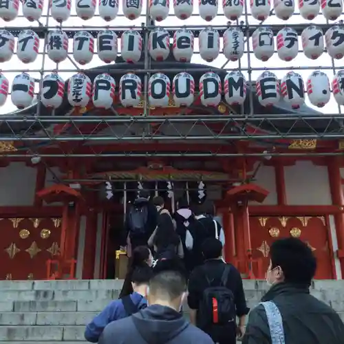 花園神社の本殿・本堂