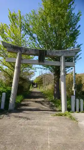 八幡神社の鳥居