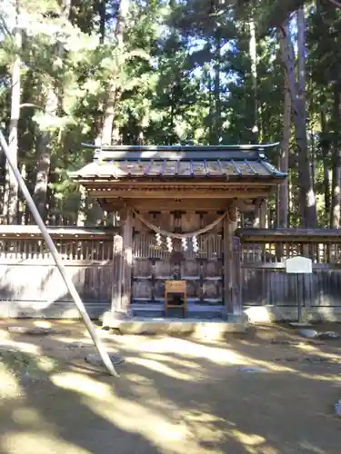 土津神社｜こどもと出世の神さまのお墓