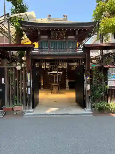 浪速寺の山門