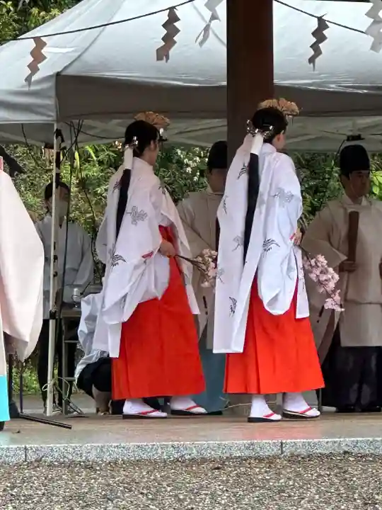 高麗神社の神楽