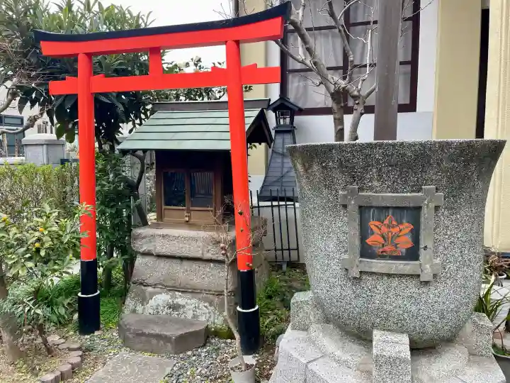 宗賢寺の{uncategorized: "未分類", other: "その他", undefined: "問題あり", building: "その他建物", grave: "お墓", sacred_gate: "鳥居", guardian: "狛犬", statue: "像", buddha: "仏像", history: "歴史", nature: "自然", garden: "庭園", animal: "動物", pagoda: "塔", temizu: "手水舎", mountain_gate: "山門・神門", sanctuary: "本殿・本堂", subordinate: "末社・摂社", art: "芸術", scenery: "景色", jizo: "地蔵", ema: "絵馬", goshuin: "御朱印", omikuji: "おみくじ", items: "授与品その他", amulet: "お守り", goshuincho: "御朱印帳", eats: "食事", festival: "お祭り", votive_dance: "神楽", shichigosan: "七五三参", wedding: "結婚式", experience: "体験その他", initially: "初詣", around: "周辺", anti_infection: "感染症対策"}