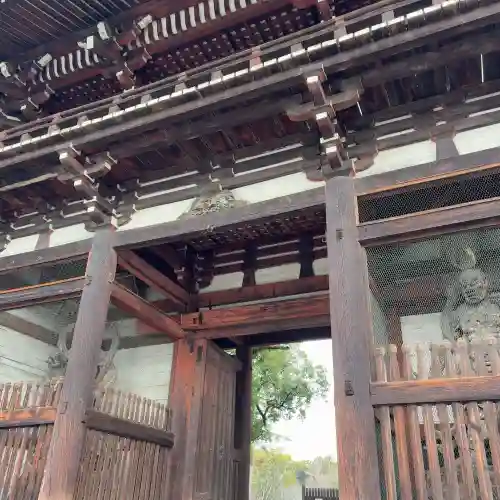 廣隆寺の{uncategorized: "未分類", other: "その他", undefined: "問題あり", building: "その他建物", grave: "お墓", sacred_gate: "鳥居", guardian: "狛犬", statue: "像", buddha: "仏像", history: "歴史", nature: "自然", garden: "庭園", animal: "動物", pagoda: "塔", temizu: "手水舎", mountain_gate: "山門・神門", sanctuary: "本殿・本堂", subordinate: "末社・摂社", art: "芸術", scenery: "景色", jizo: "地蔵", ema: "絵馬", goshuin: "御朱印", omikuji: "おみくじ", items: "授与品その他", amulet: "お守り", goshuincho: "御朱印帳", eats: "食事", festival: "お祭り", votive_dance: "神楽", shichigosan: "七五三参", wedding: "結婚式", experience: "体験その他", initially: "初詣", around: "周辺", anti_infection: "感染症対策"}