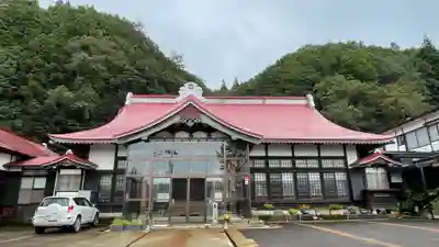 峰向山 雲徳寺の本殿・本堂