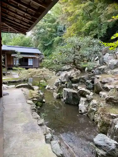 正法寺の庭園