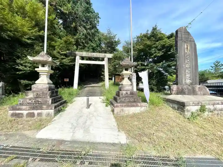 彌尼布理神社(三重県)