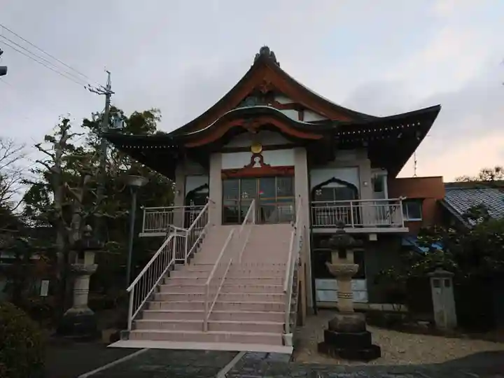 徳応寺の本殿・本堂