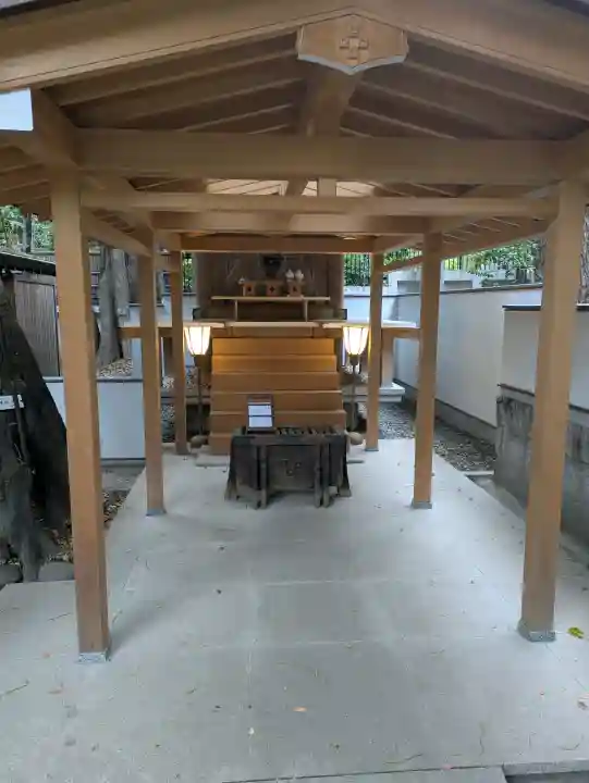 乃木神社の{uncategorized: "未分類", other: "その他", undefined: "問題あり", building: "その他建物", grave: "お墓", sacred_gate: "鳥居", guardian: "狛犬", statue: "像", buddha: "仏像", history: "歴史", nature: "自然", garden: "庭園", animal: "動物", pagoda: "塔", temizu: "手水舎", mountain_gate: "山門・神門", sanctuary: "本殿・本堂", subordinate: "末社・摂社", art: "芸術", scenery: "景色", jizo: "地蔵", ema: "絵馬", goshuin: "御朱印", omikuji: "おみくじ", items: "授与品その他", amulet: "お守り", goshuincho: "御朱印帳", eats: "食事", festival: "お祭り", votive_dance: "神楽", shichigosan: "七五三参", wedding: "結婚式", experience: "体験その他", initially: "初詣", around: "周辺", anti_infection: "感染症対策"}