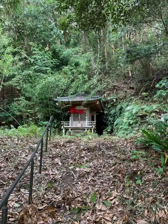 神社(名称不明)の本殿・本堂