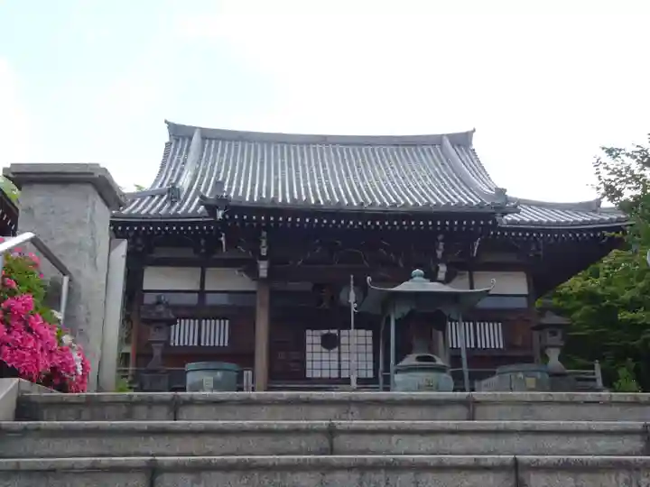 妙蓮寺の本殿・本堂