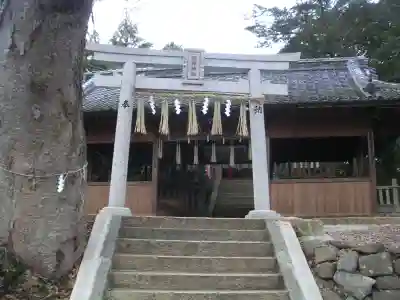 上の丸稲荷神社の鳥居