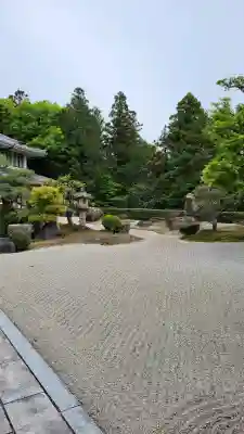 保壽院（保寿院）の{uncategorized: "未分類", other: "その他", undefined: "問題あり", building: "その他建物", grave: "お墓", sacred_gate: "鳥居", guardian: "狛犬", statue: "像", buddha: "仏像", history: "歴史", nature: "自然", garden: "庭園", animal: "動物", pagoda: "塔", temizu: "手水舎", mountain_gate: "山門・神門", sanctuary: "本殿・本堂", subordinate: "末社・摂社", art: "芸術", scenery: "景色", jizo: "地蔵", ema: "絵馬", goshuin: "御朱印", omikuji: "おみくじ", items: "授与品その他", amulet: "お守り", goshuincho: "御朱印帳", eats: "食事", festival: "お祭り", votive_dance: "神楽", shichigosan: "七五三参", wedding: "結婚式", experience: "体験その他", initially: "初詣", around: "周辺", anti_infection: "感染症対策"}
