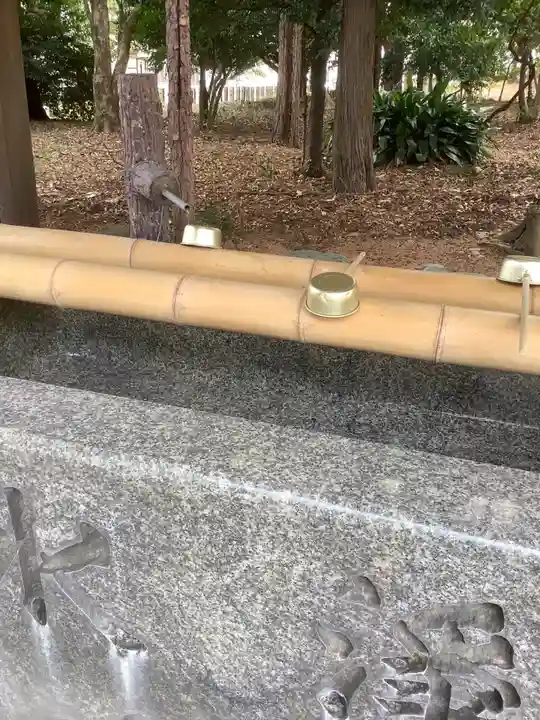 八幡社(柏井町)の手水舎