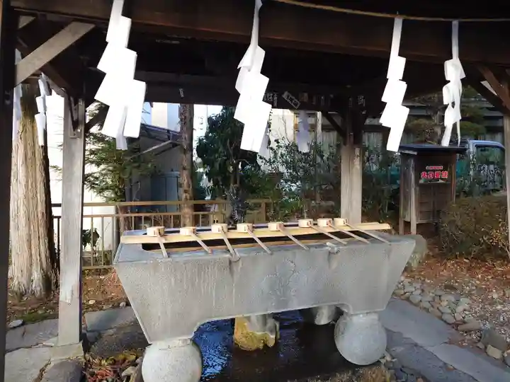 諏訪大社下社春宮(長野県)