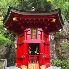 大谷寺の末社