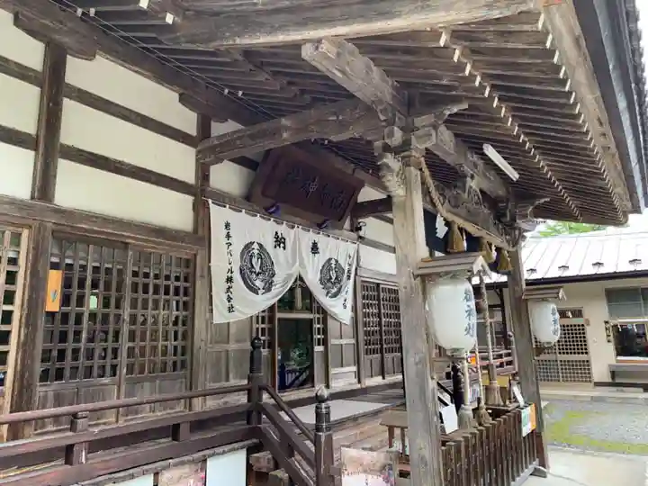 南部神社の本殿・本堂
