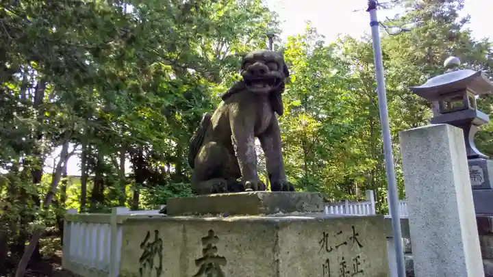 岩見澤神社の狛犬
