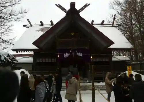 留萌神社の本殿・本堂