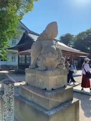 松江神社の{uncategorized: "未分類", other: "その他", undefined: "問題あり", building: "その他建物", grave: "お墓", sacred_gate: "鳥居", guardian: "狛犬", statue: "像", buddha: "仏像", history: "歴史", nature: "自然", garden: "庭園", animal: "動物", pagoda: "塔", temizu: "手水舎", mountain_gate: "山門・神門", sanctuary: "本殿・本堂", subordinate: "末社・摂社", art: "芸術", scenery: "景色", jizo: "地蔵", ema: "絵馬", goshuin: "御朱印", omikuji: "おみくじ", items: "授与品その他", amulet: "お守り", goshuincho: "御朱印帳", eats: "食事", festival: "お祭り", votive_dance: "神楽", shichigosan: "七五三参", wedding: "結婚式", experience: "体験その他", initially: "初詣", around: "周辺", anti_infection: "感染症対策"}