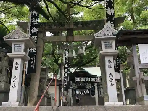 津田八幡神社の鳥居