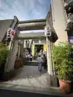 烏森神社の{uncategorized: "未分類", other: "その他", undefined: "問題あり", building: "その他建物", grave: "お墓", sacred_gate: "鳥居", guardian: "狛犬", statue: "像", buddha: "仏像", history: "歴史", nature: "自然", garden: "庭園", animal: "動物", pagoda: "塔", temizu: "手水舎", mountain_gate: "山門・神門", sanctuary: "本殿・本堂", subordinate: "末社・摂社", art: "芸術", scenery: "景色", jizo: "地蔵", ema: "絵馬", goshuin: "御朱印", omikuji: "おみくじ", items: "授与品その他", amulet: "お守り", goshuincho: "御朱印帳", eats: "食事", festival: "お祭り", votive_dance: "神楽", shichigosan: "七五三参", wedding: "結婚式", experience: "体験その他", initially: "初詣", around: "周辺", anti_infection: "感染症対策"}