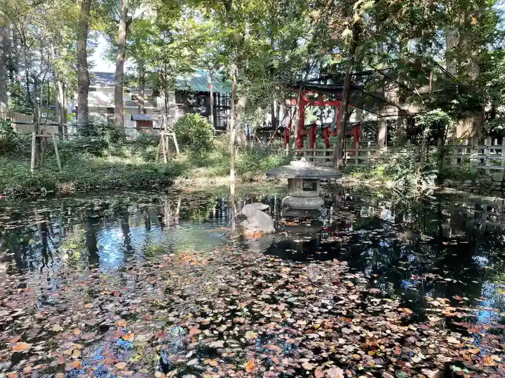 調神社の庭園