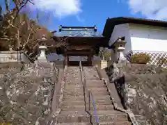 霊山寺の山門