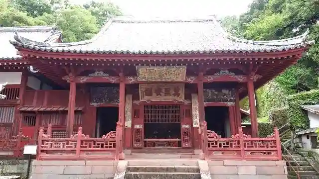 崇福寺の本殿・本堂
