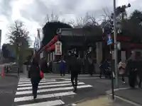 豊川稲荷東京別院の周辺