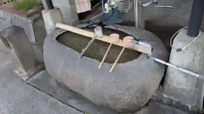 義安寺の手水舎