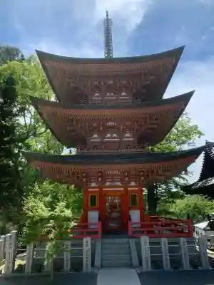 布施弁天 東海寺の{uncategorized: "未分類", other: "その他", undefined: "問題あり", building: "その他建物", grave: "お墓", sacred_gate: "鳥居", guardian: "狛犬", statue: "像", buddha: "仏像", history: "歴史", nature: "自然", garden: "庭園", animal: "動物", pagoda: "塔", temizu: "手水舎", mountain_gate: "山門・神門", sanctuary: "本殿・本堂", subordinate: "末社・摂社", art: "芸術", scenery: "景色", jizo: "地蔵", ema: "絵馬", goshuin: "御朱印", omikuji: "おみくじ", items: "授与品その他", amulet: "お守り", goshuincho: "御朱印帳", eats: "食事", festival: "お祭り", votive_dance: "神楽", shichigosan: "七五三参", wedding: "結婚式", experience: "体験その他", initially: "初詣", around: "周辺", anti_infection: "感染症対策"}
