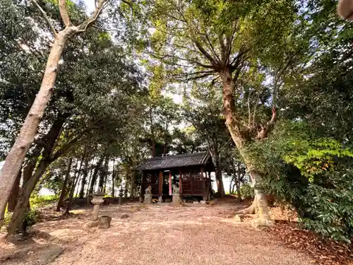 八王子神社の建物その他