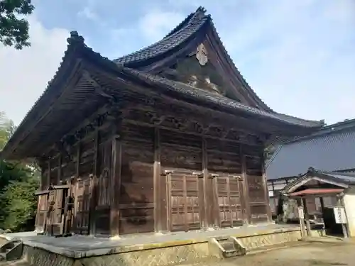 國泰寺の本殿