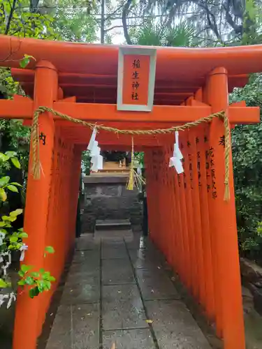 空鞘稲生神社の末社