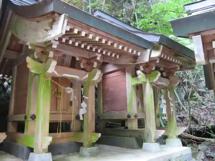 御嶽神社(王滝口)里宮の末社・摂社