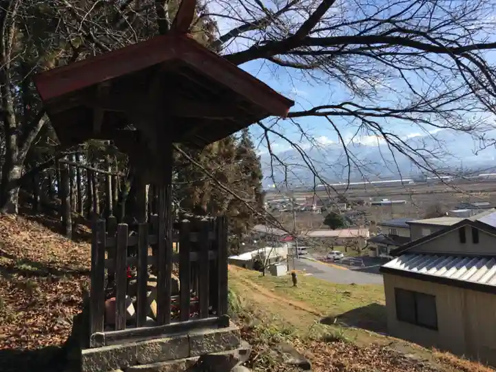 粟野神社のその他建物