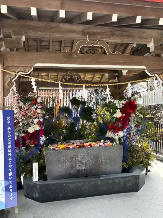金蛇水神社の{uncategorized: "未分類", other: "その他", undefined: "問題あり", building: "その他建物", grave: "お墓", sacred_gate: "鳥居", guardian: "狛犬", statue: "像", buddha: "仏像", history: "歴史", nature: "自然", garden: "庭園", animal: "動物", pagoda: "塔", temizu: "手水舎", mountain_gate: "山門・神門", sanctuary: "本殿・本堂", subordinate: "末社・摂社", art: "芸術", scenery: "景色", jizo: "地蔵", ema: "絵馬", goshuin: "御朱印", omikuji: "おみくじ", items: "授与品その他", amulet: "お守り", goshuincho: "御朱印帳", eats: "食事", festival: "お祭り", votive_dance: "神楽", shichigosan: "七五三参", wedding: "結婚式", experience: "体験その他", initially: "初詣", around: "周辺", anti_infection: "感染症対策"}