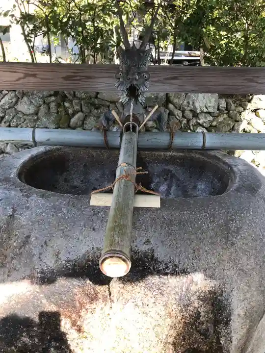 龍田大社の手水舎