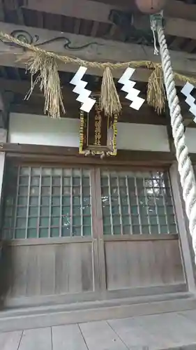 祓ケ崎稲荷神社の本殿