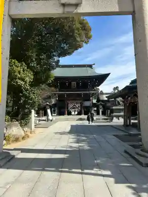 宮地嶽神社の{uncategorized: "未分類", other: "その他", undefined: "問題あり", building: "その他建物", grave: "お墓", sacred_gate: "鳥居", guardian: "狛犬", statue: "像", buddha: "仏像", history: "歴史", nature: "自然", garden: "庭園", animal: "動物", pagoda: "塔", temizu: "手水舎", mountain_gate: "山門・神門", sanctuary: "本殿・本堂", subordinate: "末社・摂社", art: "芸術", scenery: "景色", jizo: "地蔵", ema: "絵馬", goshuin: "御朱印", omikuji: "おみくじ", items: "授与品その他", amulet: "お守り", goshuincho: "御朱印帳", eats: "食事", festival: "お祭り", votive_dance: "神楽", shichigosan: "七五三参", wedding: "結婚式", experience: "体験その他", initially: "初詣", around: "周辺", anti_infection: "感染症対策"}