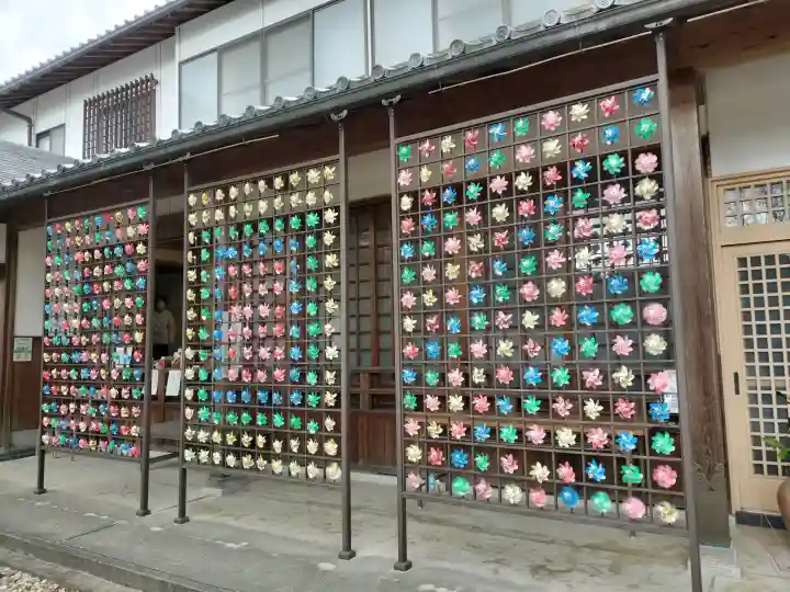 広禅寺の{uncategorized: "未分類", other: "その他", undefined: "問題あり", building: "その他建物", grave: "お墓", sacred_gate: "鳥居", guardian: "狛犬", statue: "像", buddha: "仏像", history: "歴史", nature: "自然", garden: "庭園", animal: "動物", pagoda: "塔", temizu: "手水舎", mountain_gate: "山門・神門", sanctuary: "本殿・本堂", subordinate: "末社・摂社", art: "芸術", scenery: "景色", jizo: "地蔵", ema: "絵馬", goshuin: "御朱印", omikuji: "おみくじ", items: "授与品その他", amulet: "お守り", goshuincho: "御朱印帳", eats: "食事", festival: "お祭り", votive_dance: "神楽", shichigosan: "七五三参", wedding: "結婚式", experience: "体験その他", initially: "初詣", around: "周辺", anti_infection: "感染症対策"}